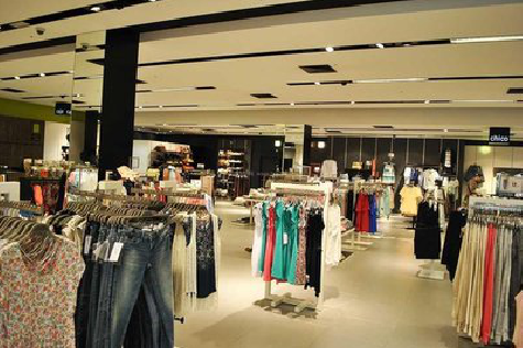 汉源商场里的店面怎么装修？